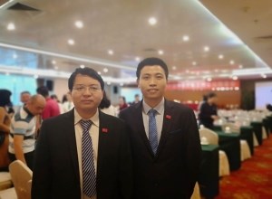 医者无疆　光荣凯旋｜援非英雄黄德成、冯珊平安归国
