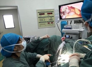 技术｜体表不留痕！我院率先在北部湾地区开展经阴道单孔腹腔镜手术