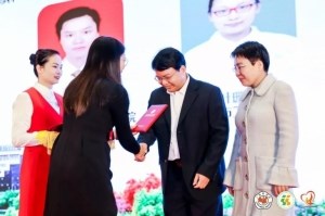 不忘初心、牢记使命｜点赞！我院黄德成荣获年度“广西急诊十佳青年”