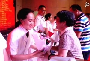 “弘扬抗疫精神　护佑人民健康”　　一批医务人员获表彰