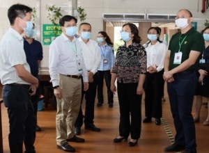 副市长张红丹督导创卫工作