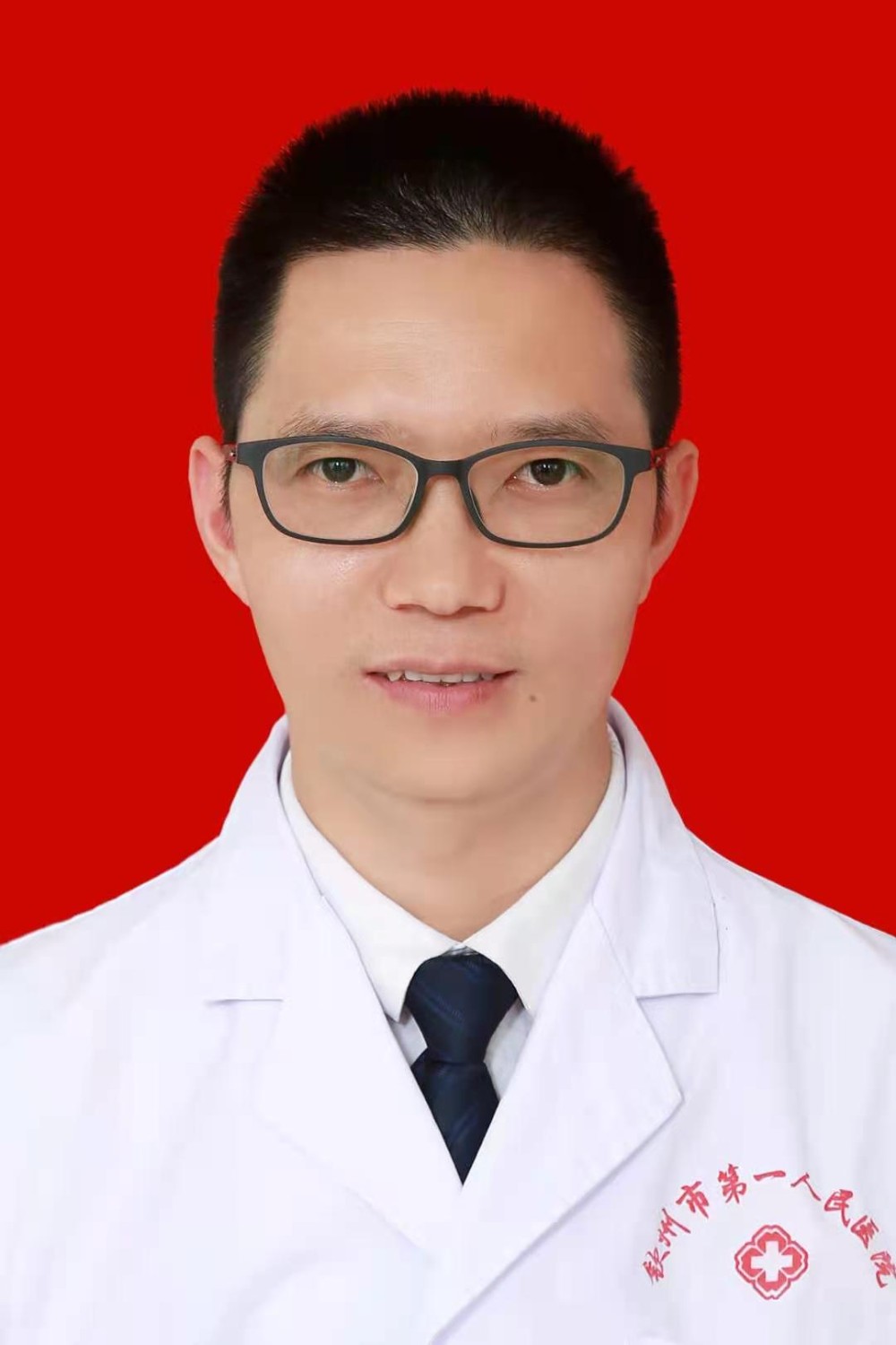 神经内科三区副主任,副主任医师 吕华东