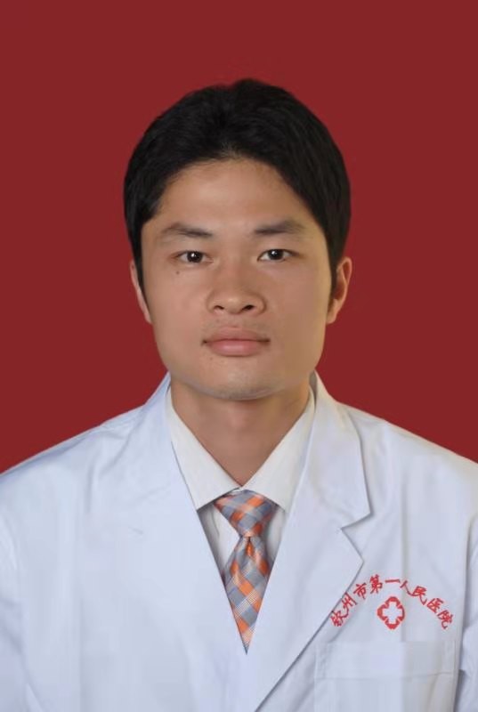  脊柱骨病外科主治医师 梁树威