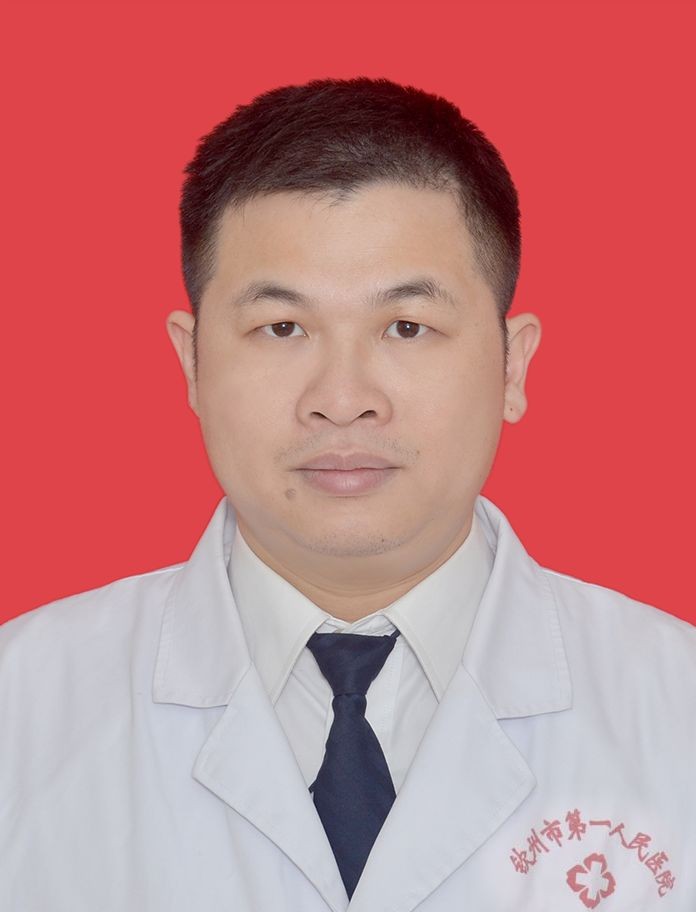 副主任医师、副教授 李旭