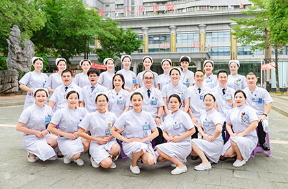 呼吸与危重症医学科三区